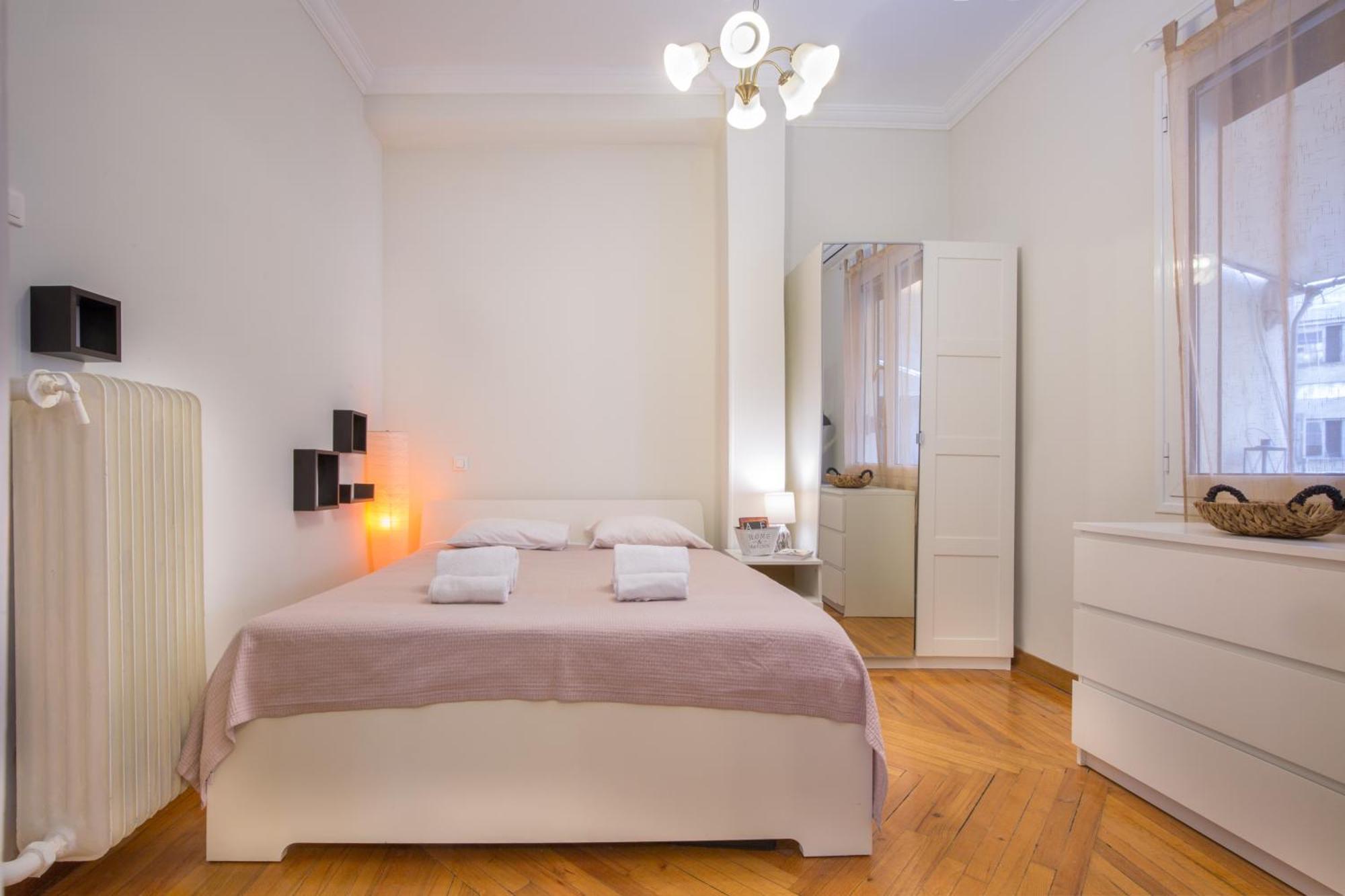 Downtown Quiet Apartment On A Pedestrian Street Athen Eksteriør bilde
