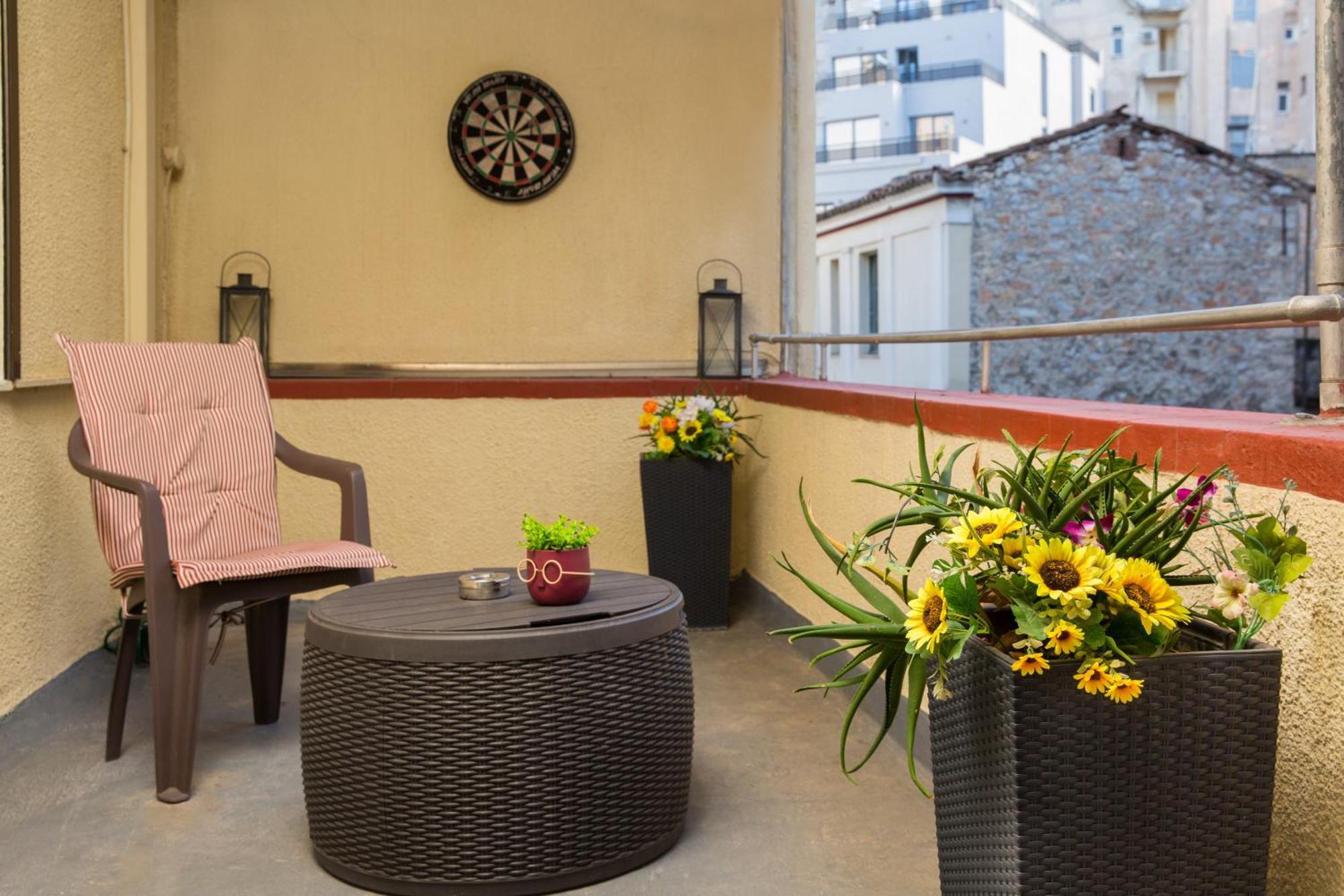 Downtown Quiet Apartment On A Pedestrian Street Athen Eksteriør bilde